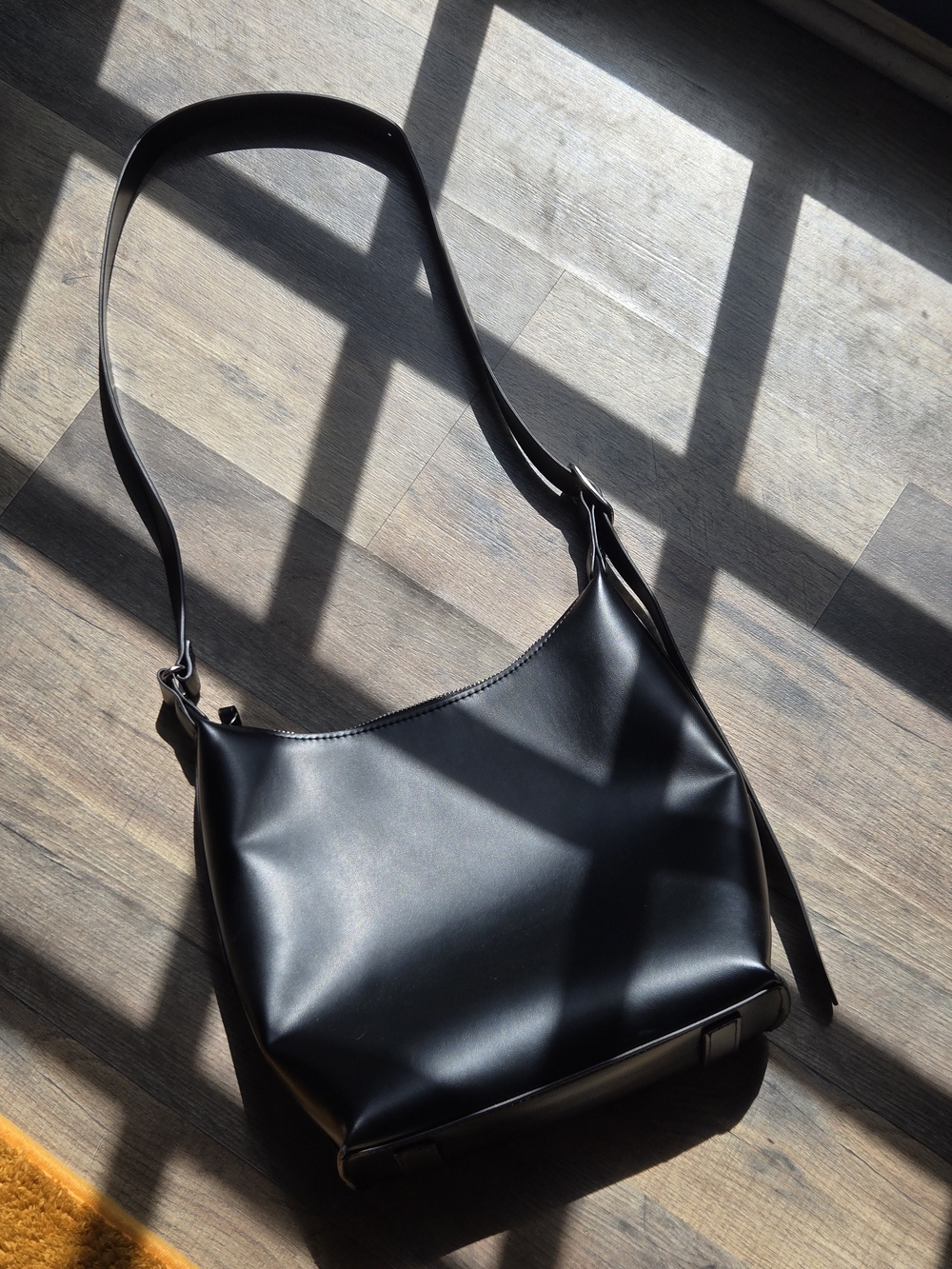 Black Faux Vegan Leather Shoulder Bag - Classic Minimalist Design